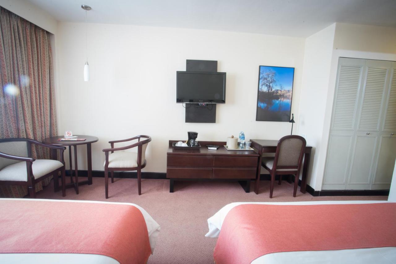 Best Western Plus Hotel Terraza San Salvador Exterior photo
